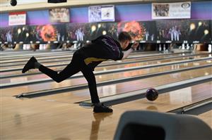 bowling pose