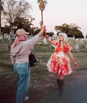 mia barnes high fiving